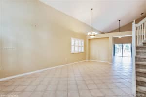 11042 NW 53rd Ln, Doral, FL 33178, Sold 11/22/17