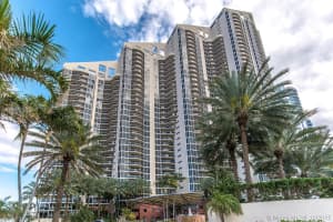 17555 Collins Ave, Sunny Isles Beach, FL 33160, Sold 12/04/17