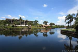 545 SE 12th St, Dania Beach, FL 33004, Sold 09/26/17