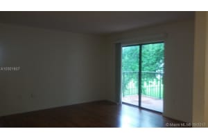 350 Palm Cir W, Pembroke Pines, FL 33025, Sold 11/20/17