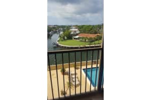 2500 NE 135th St B405, North Miami, FL 33181, Sold 01/30/18