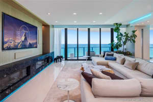 19575 Collins Ave, Sunny Isles Beach, FL 33160, Sold 09/27/17