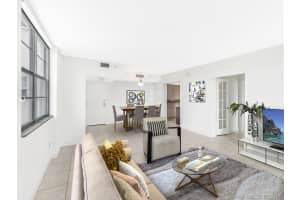 2829 Indian Creek Dr, Miami Beach, FL 33140, Sold 09/05/17