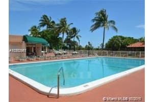 2401 Collins Ave, Miami Beach, FL 33140, Sold 09/29/17