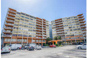 2025 NE 164th St, North Miami Beach, FL 33162, Sold 08/01/17
