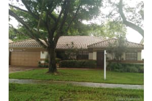 1600 W Oak Knoll Cir, Davie, FL 33324, Sold 08/03/17