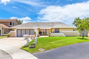 5820 SW 87th Terrace, Cooper City, FL 33328, Sold 09/01/17