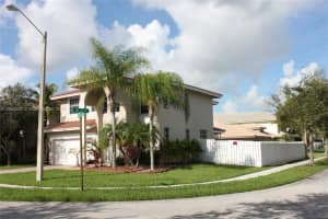 3579 NW 108th Ave, Sunrise, FL 33351, Sold 09/26/17