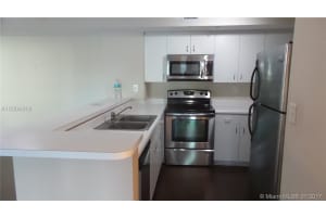 2620 S University Dr, Davie, FL 33328, Sold 08/08/17