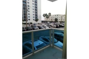 7501 E Treasure Dr #1t, North Bay Village, FL 33141, Sold 02/02/18