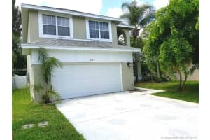 1085 Fairfax Cir W, Boynton Beach, FL 33436, Sold 08/18/17