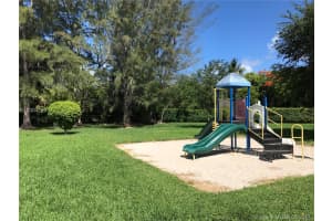 6705 N Kendall Dr, Miami, FL 33156, Sold 10/30/17