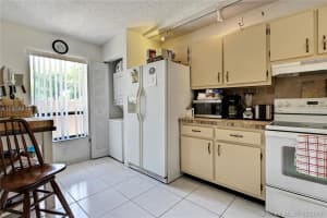 11397 SW 116th Terrace Rd, Miami, FL 33176, Sold 09/15/17