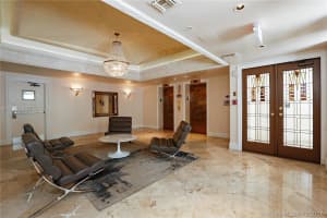 9195 Collins Ave PH 1, Surfside, FL 33154, Sold 07/31/18