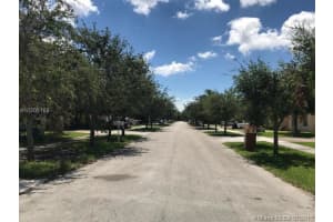 11405 SW 246th Terrace, Princeton, FL 33032, Sold 08/31/17