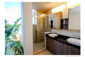 2900 N Ocean Dr, Hollywood, FL 33019, Sold 11/14/17