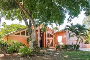 8231 NW 49th Ct, Coral Springs, FL 33067, Sold 11/28/17