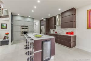 4699 NW 112th Ct, Doral, FL 33178, Sold 09/29/17