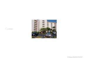 9688 Fontainebleau Blvd, Miami, FL 33172, Sold 08/22/17