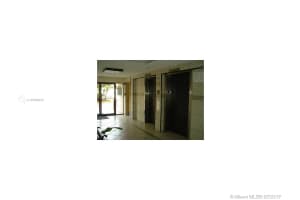 9688 Fontainebleau Blvd, Miami, FL 33172, Sold 08/22/17