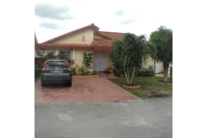 19050 NW 85th Ave, Hialeah, FL 33015, Sold 09/26/17