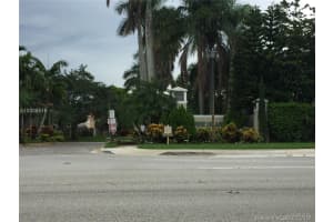 8333 SW 44th Ct, Davie, FL 33328, Sold 10/02/17