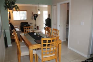 8543 SW 109th Ave, Miami, FL 33173, Sold 08/17/17