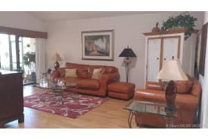 9483 NW 38th Pl, Sunrise, FL 33351, Sold 09/08/17