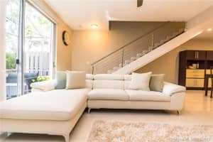 830 Sorrento Dr, Weston, FL 33326, Sold 08/24/17