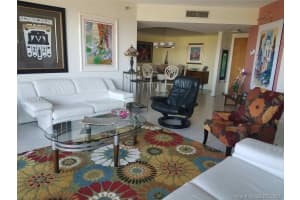 3640 Yacht Club Dr, Aventura, FL 33180, Sold 10/04/17