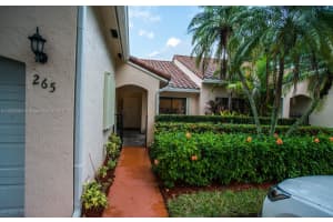 21232 Harbor Way, Miami, FL 33180, Sold 10/24/17