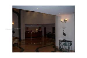 5757 Collins Ave # 305, Miami Beach, FL 33140, Sold 07/06/17