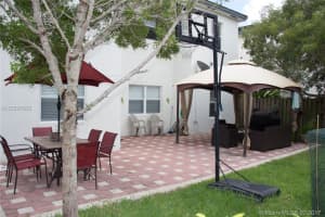 160 NE 31st Ave, Homestead, FL 33033, Sold 10/18/17