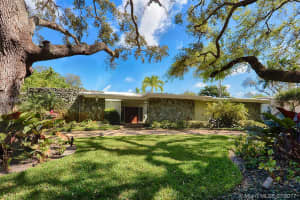 20021 NE 21st Ct, Miami, FL 33179, Sold 09/20/17