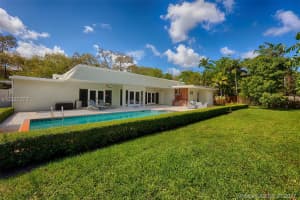 20021 NE 21st Ct, Miami, FL 33179, Sold 09/20/17