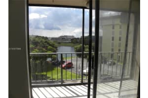 9682 Fontainebleau Blvd, Miami, FL 33172, Sold 08/16/18