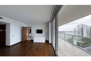 450 Alton Rd, Miami Beach, FL 33139, Sold 12/01/17