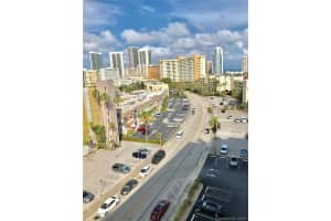 401 Golden Isles Dr, Hallandale Beach, FL 33009, Sold 05/08/18
