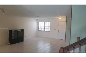 9122 Vineyard Lake Dr, Plantation, FL 33324, Sold 09/29/17
