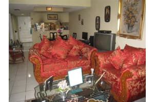 8006 SW 149th Ave APT D318, Miami, FL 33193, Sold 10/11/17