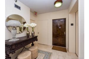 1541 Brickell Ave A2201, Miami, FL 33129, Sold 02/27/18
