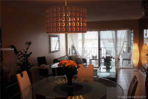 9280 Fontainebleau Blvd, Miami, FL 33172, Sold 10/10/17