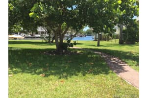 250 Layne Blvd, Hallandale Beach, FL 33009, Sold 08/23/17