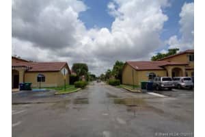 18941 NW 86th Ct, Hialeah, FL 33015, Sold 08/31/17