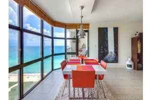 6423 Collins Ave, Miami Beach, FL 33141, Sold 04/13/18