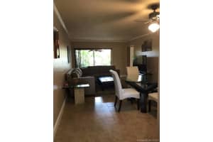 9711 Fontainebleau Blvd d104, Miami, FL 33172, Sold 11/22/17