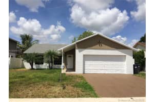 1902 SW 84th Ave, North Lauderdale, FL 33068, Sold 08/25/17