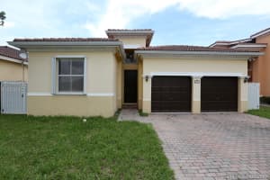 18289 NW 88th Pl, Hialeah, FL 33018, Sold 08/30/17