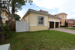 18289 NW 88th Pl, Hialeah, FL 33018, Sold 08/30/17