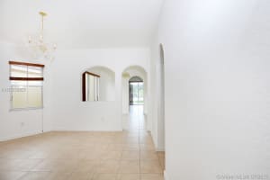 18289 NW 88th Pl, Hialeah, FL 33018, Sold 08/30/17